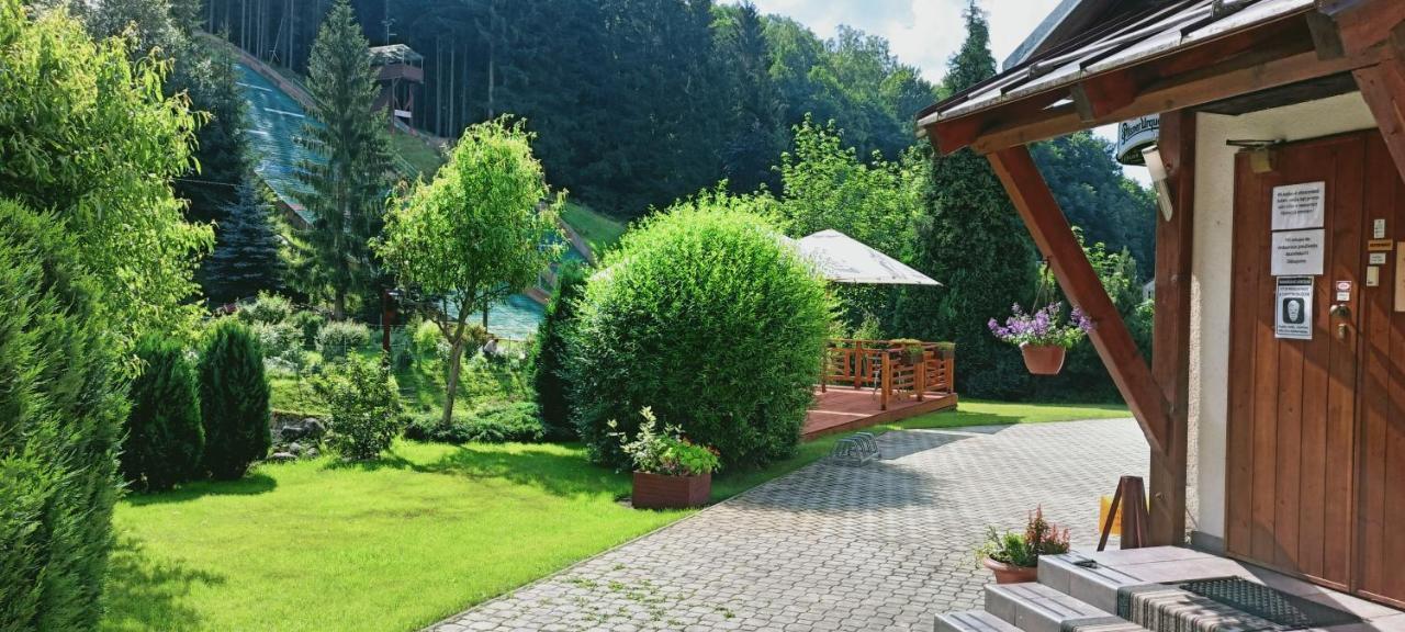 Hotel U Můstků Desná Exteriér fotografie