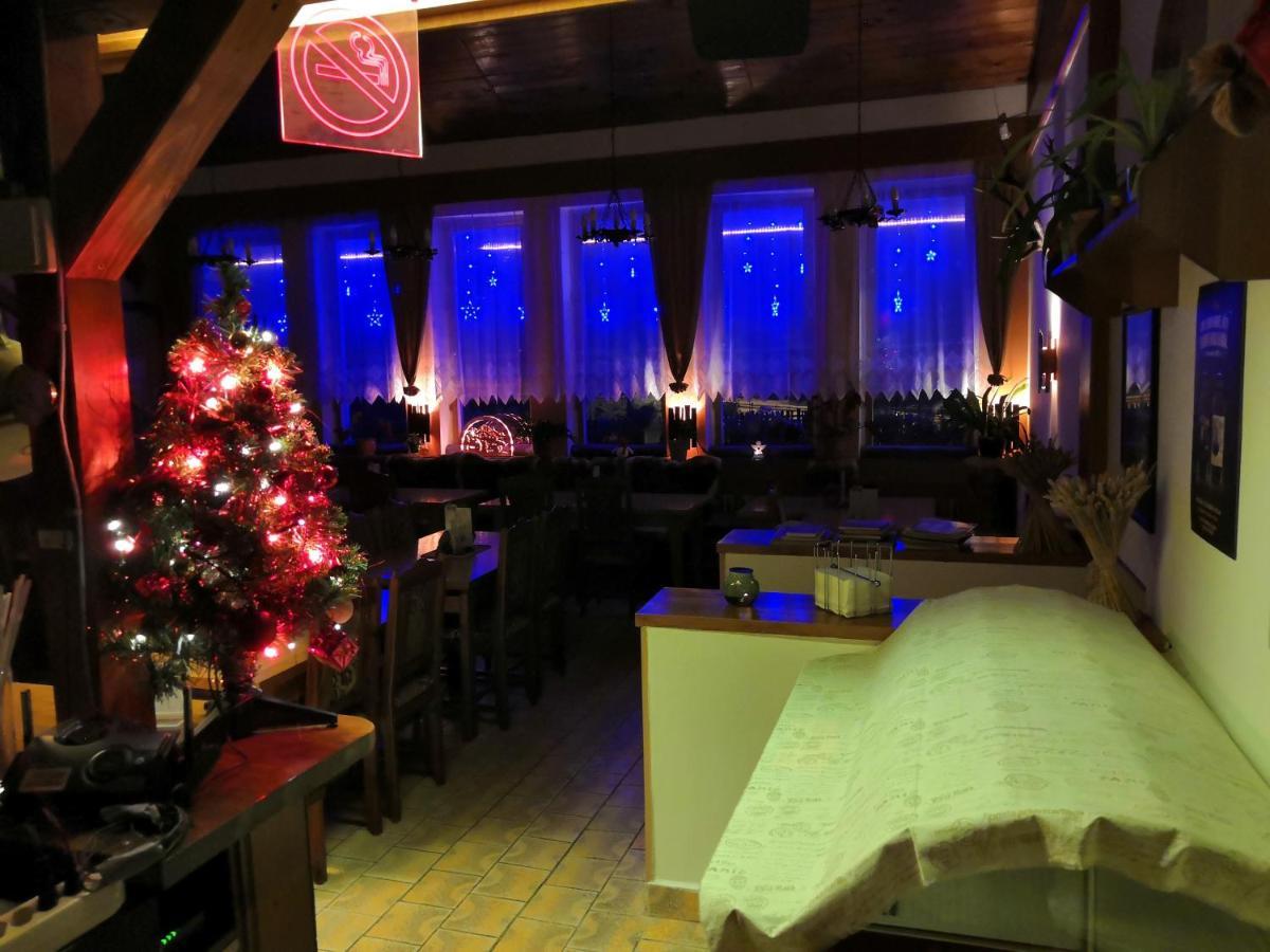 Hotel U Můstků Desná Exteriér fotografie