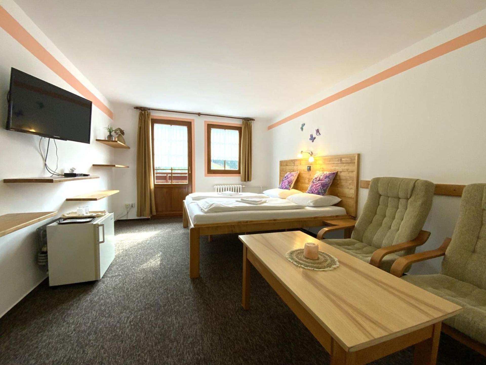 Hotel U Můstků Desná Exteriér fotografie