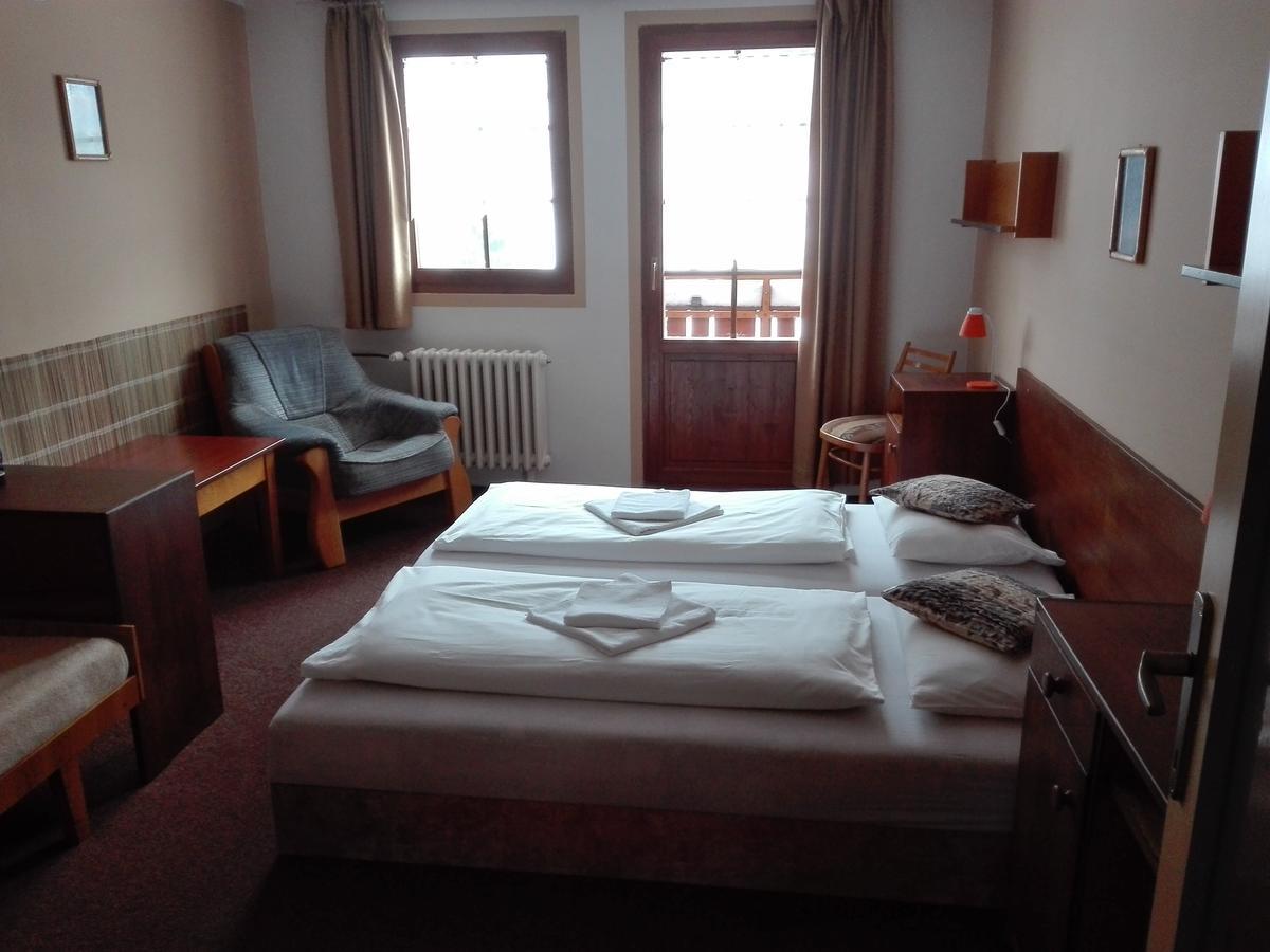 Hotel U Můstků Desná Exteriér fotografie