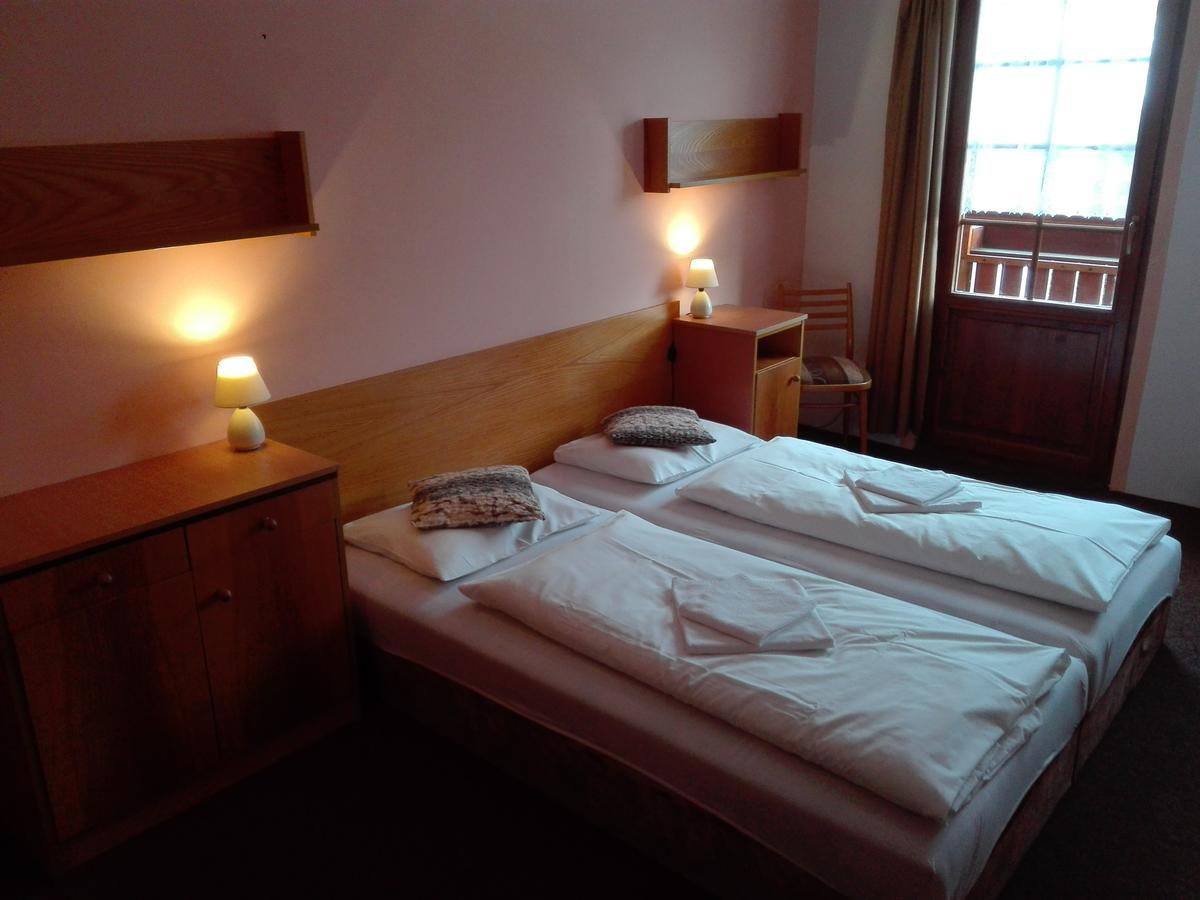 Hotel U Můstků Desná Exteriér fotografie