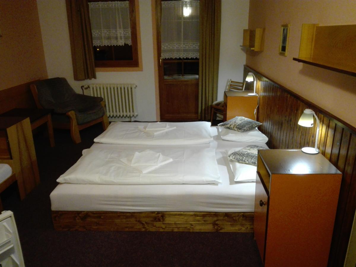 Hotel U Můstků Desná Exteriér fotografie