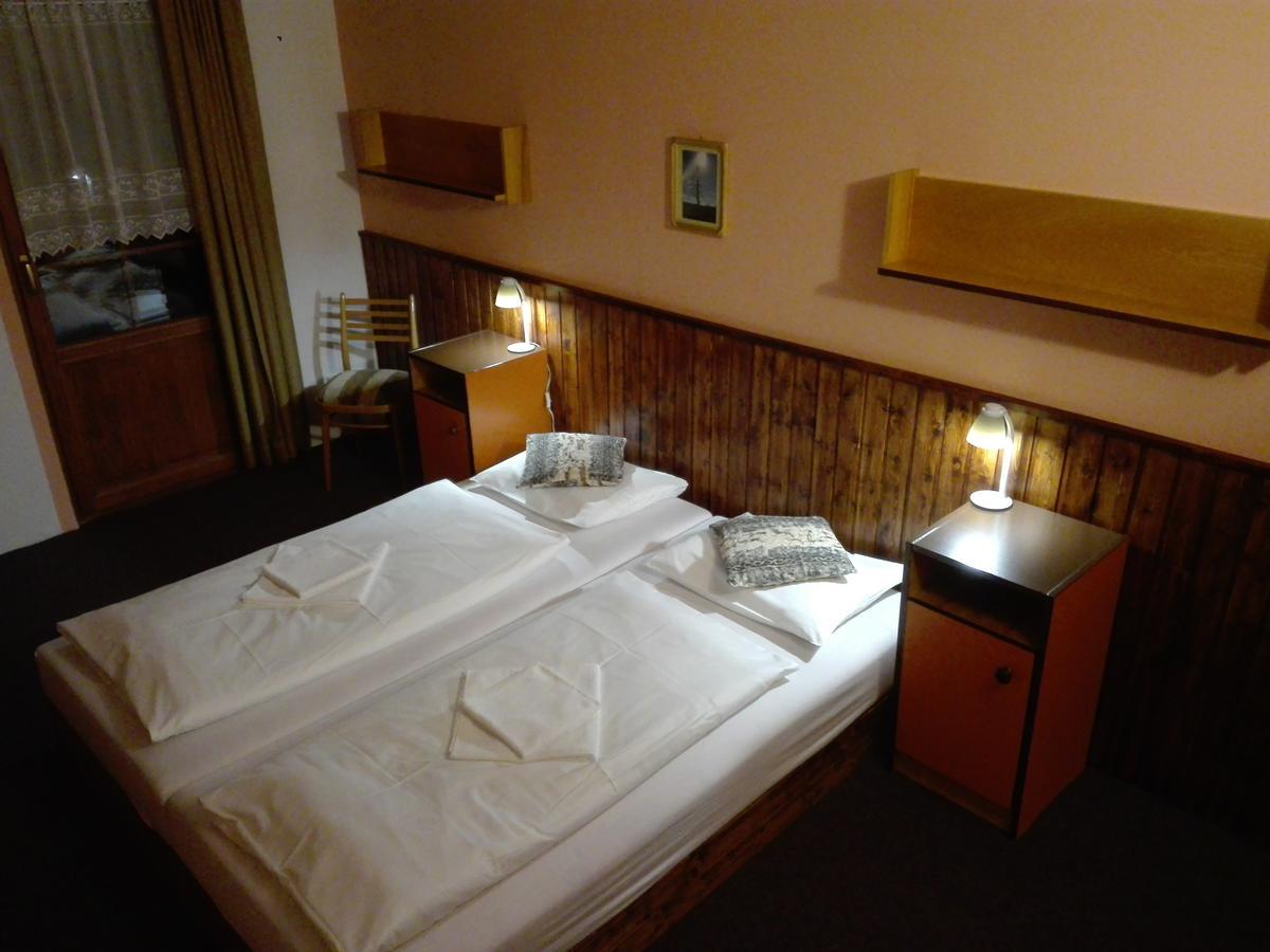Hotel U Můstků Desná Pokoj fotografie